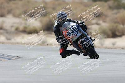 media/Oct-02-2025-Racers Edge (Thu) [[2c91cb6ab3]]/3-B Group/Session 3-Turn 16 (12pm)/